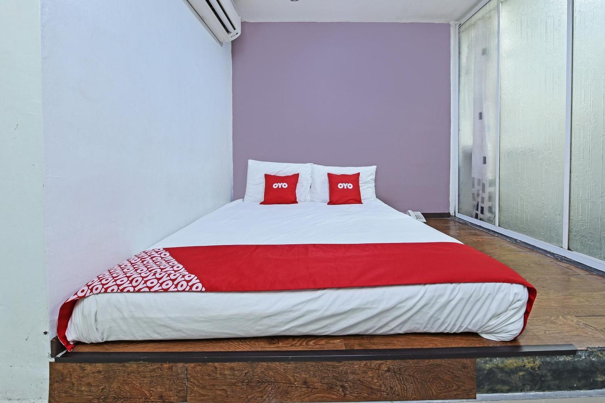 Super Oyo 992 Orange Hotel Kuala Pilah Extérieur photo