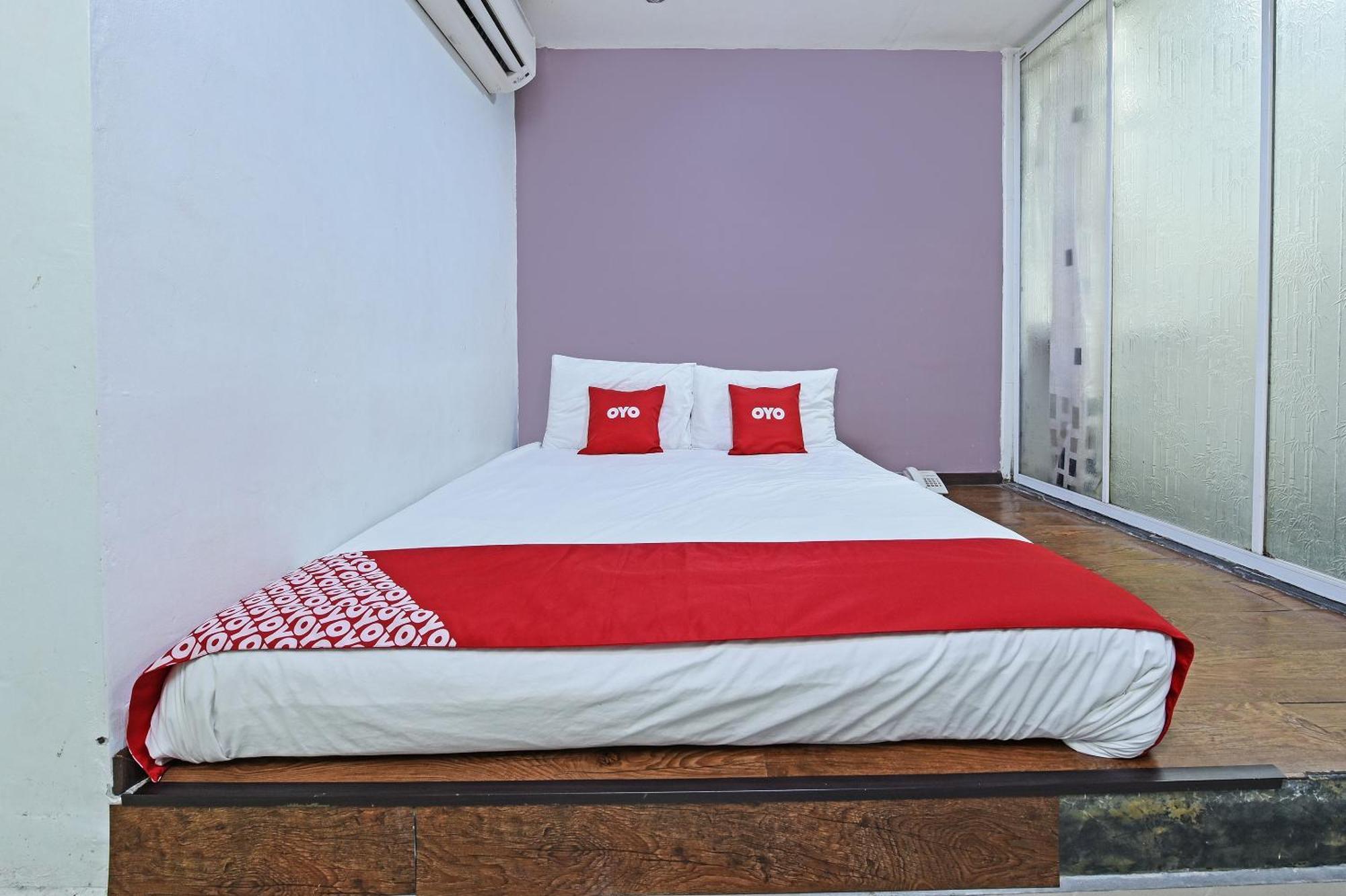 Super Oyo 992 Orange Hotel Kuala Pilah Extérieur photo
